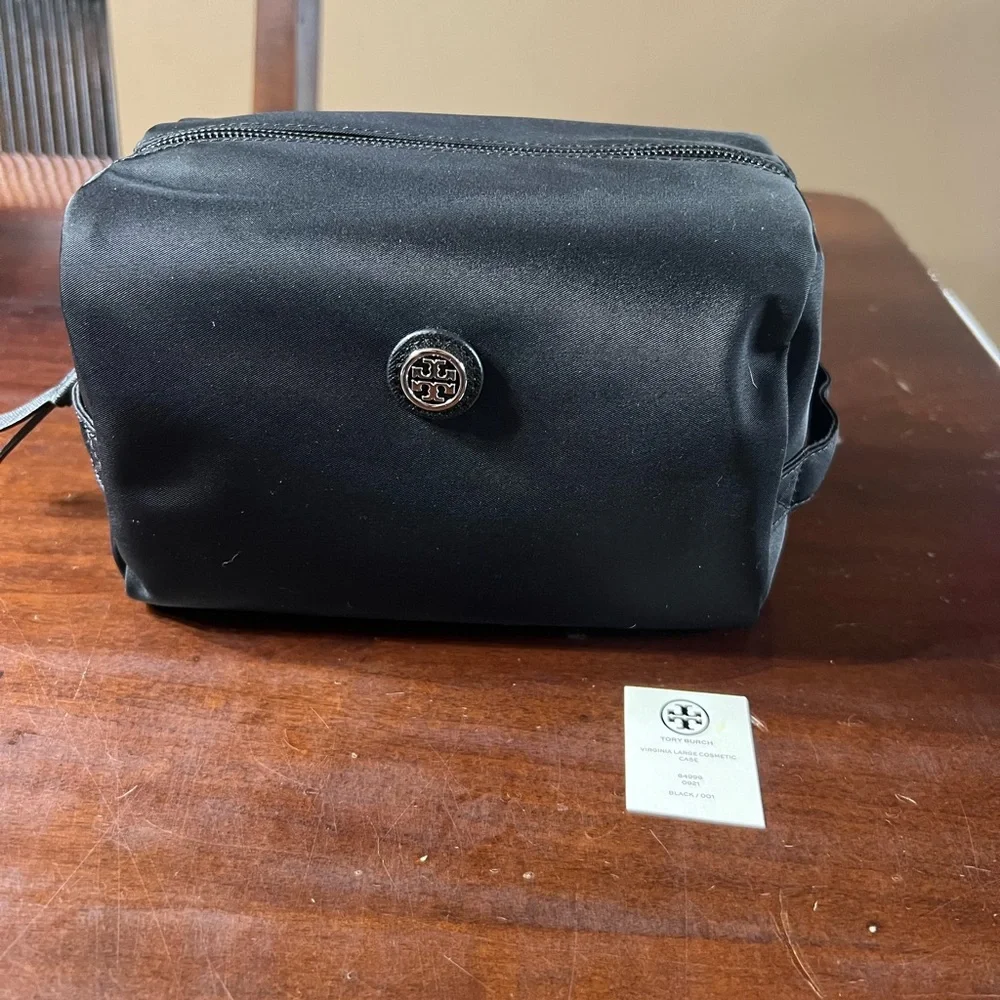 Tory Burch Large nylon cosmetic bag black NEW